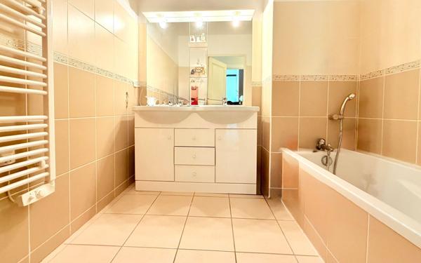 Appartement à vendre    3 pièces • 60,02 m2 Nice