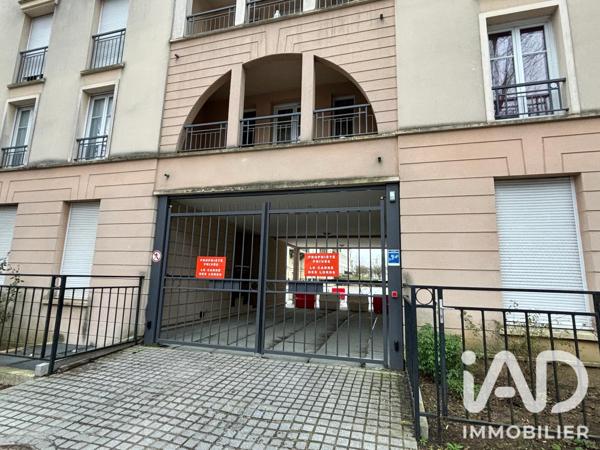 Parking à vendre 12 m² Serris