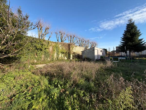 Terrain 236 m2