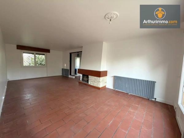 Location                                                      Maison
                        
                     3 pièces                      97 m2                     à Villers-sur-Coudun