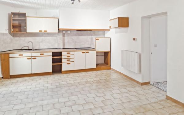 Appartement à louer    3 pièces • 65,23 m2 La Verdière