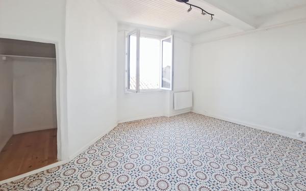 Appartement à louer    3 pièces • 65,23 m2 La Verdière