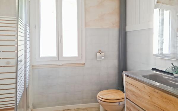 Appartement à louer    3 pièces • 65,23 m2 La Verdière