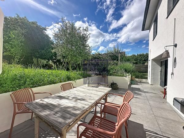 Maison Saint Genis Laval 5 pièces 133 m2 - 526 m2 terrain - , Oullins pierre benite Maison Saint Genis Laval 5 pièces 133 m2 - 526 m2 terrain - , Oullins pierre benite