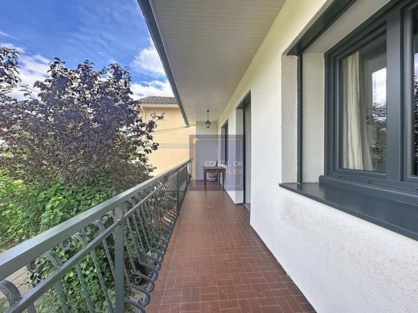Maison Saint Genis Laval 5 pièces 133 m2 - 526 m2 terrain - , Oullins pierre benite Maison Saint Genis Laval 5 pièces 133 m2 - 526 m2 terrain - , Oullins pierre benite