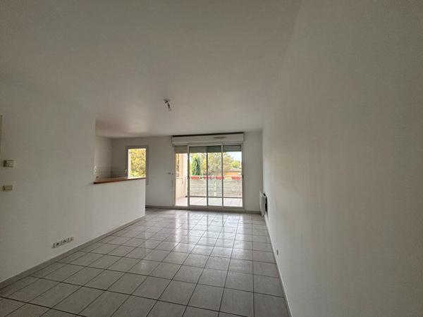 APPARTEMENT T2 46,46 m² AVEC TERRASSE