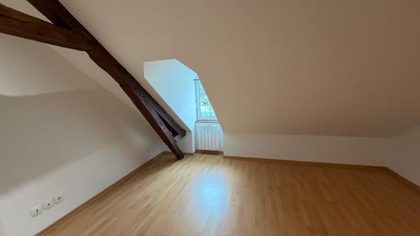 Appartement sejour + deux chambres