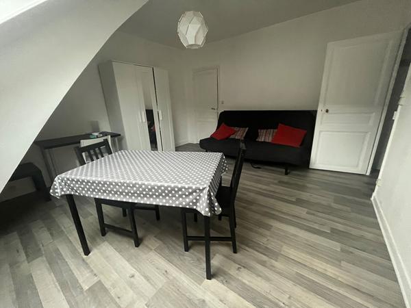 Appartement 1 pièce 24.99 m2