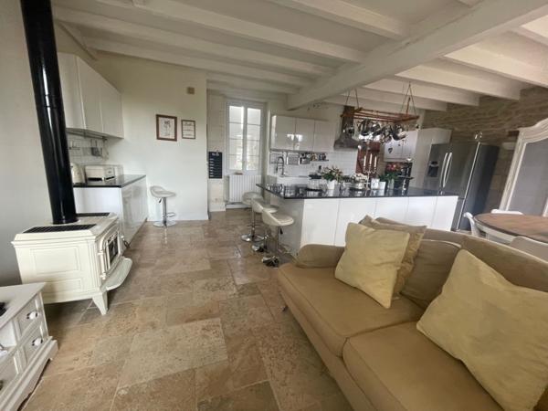 Elégante Maison de Maître avec 5 chambres d'hôtes Saint-Jean-d'Angély (17400)