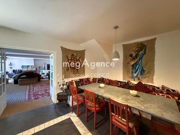 Maison à Fontenay-Saint-Père, 78440 - 6 pièces 163m²