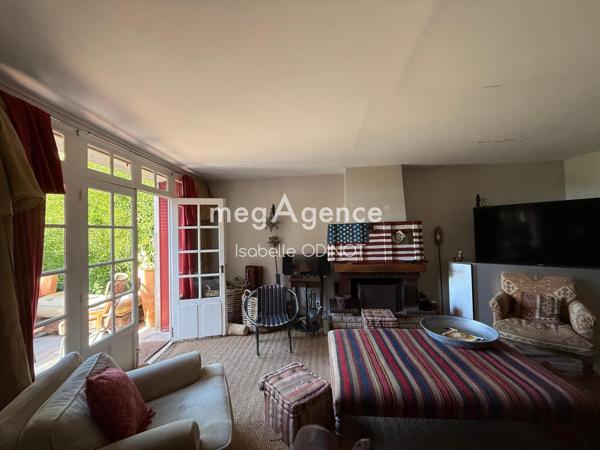 Maison à Fontenay-Saint-Père, 78440 - 6 pièces 163m²