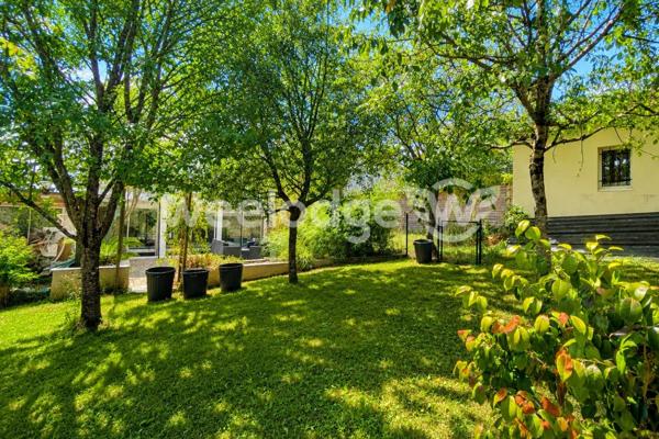 Maison à vendre 6 pièces de 121,48 m² à Mauves-sur-Loire