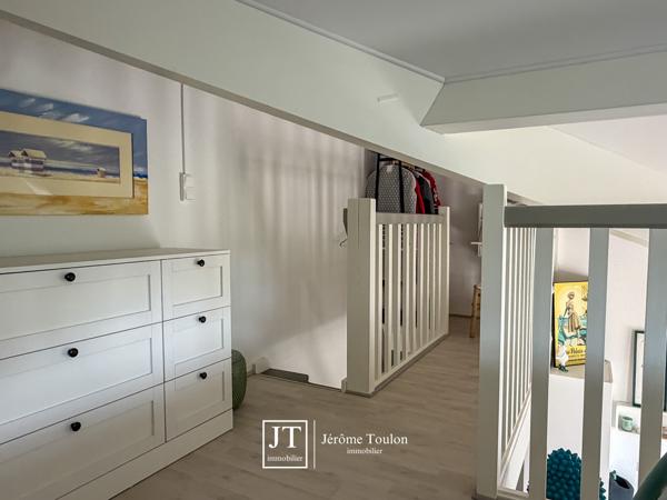 Appartement
                                                                                                                                                                                                                                                                                                                        3 pièce(s)                                                                                                                                                                                                          2 chambre(s)                                                                                                                                                                                                          34  m²