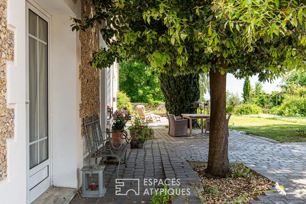 Spacieuse, modulable et intimiste propriété familiale au coeur d’un environnement privilégié – Aigremont