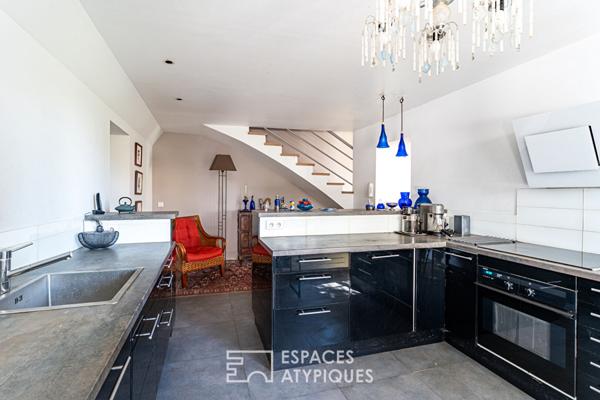 Spacieuse, modulable et intimiste propriété familiale au coeur d’un environnement privilégié – Aigremont