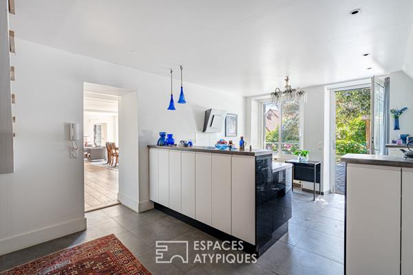 Spacieuse, modulable et intimiste propriété familiale au coeur d’un environnement privilégié – Aigremont