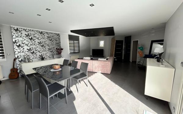 Maison à vendre    4 pièces •  Villenave-d'Ornon