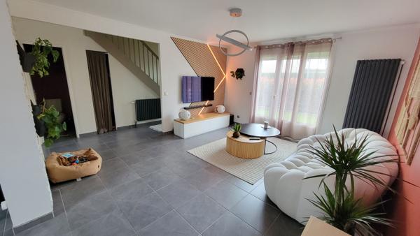 Splendide maison sur Chelles-Mont Chalat
