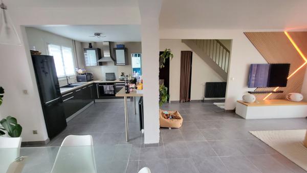 Splendide maison sur Chelles-Mont Chalat