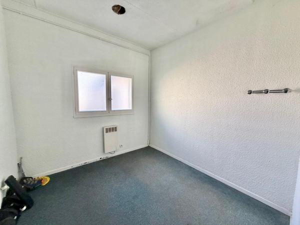 LOCAL COMMERCIAL PLAIN-PIEDS - PROFESSION DE SANTE