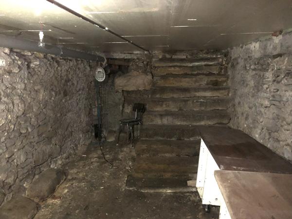 Maison de village sur 2 niveaux, Saint Genix Les Villages