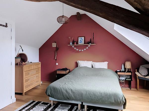 EXCLUSIVITÉ Maison de ville pleine de charme rénovée à FENEU