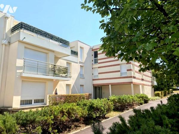 APPARTEMENT / TERRASSE / GARAGE ET PARKING