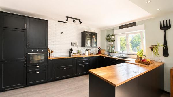 Immeuble Betting 8 pièce(s) 279 m2