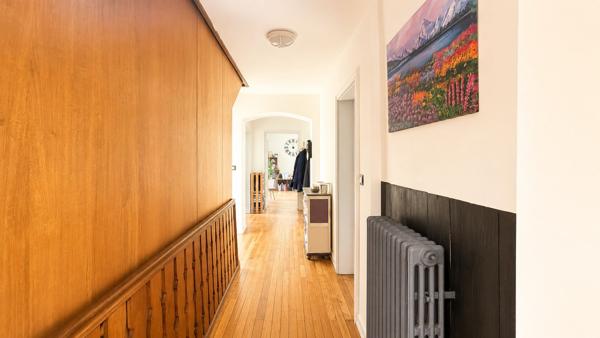 Immeuble Betting 8 pièce(s) 279 m2