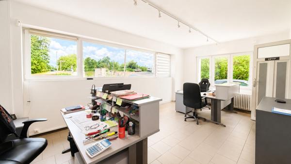 Immeuble Betting 8 pièce(s) 279 m2