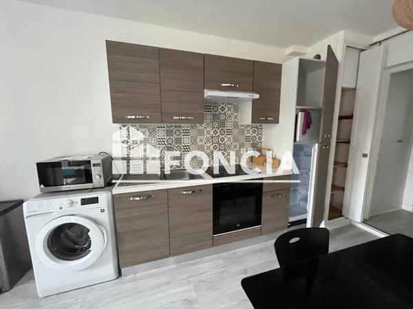 Location Appartement meublé 2 pièces 39.6 m² - PORTE 1 - RDC Niort 79000