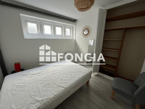 Location Appartement meublé 2 pièces 39.6 m² - PORTE 1 - RDC Niort 79000