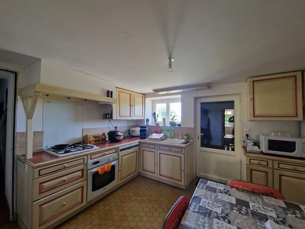 Maison Deneze Sous Doue 7 pièce(s) 162 m2
