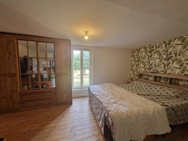 Maison Deneze Sous Doue 7 pièce(s) 162 m2