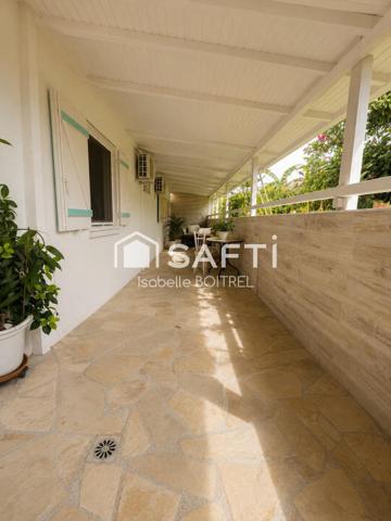 Villa 4 chambres avec piscine -- Sainte-Rose