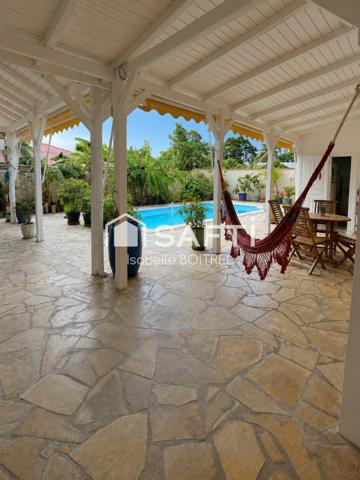 Villa 4 chambres avec piscine -- Sainte-Rose