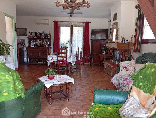 Villas 125 m² à Le Luc 83340