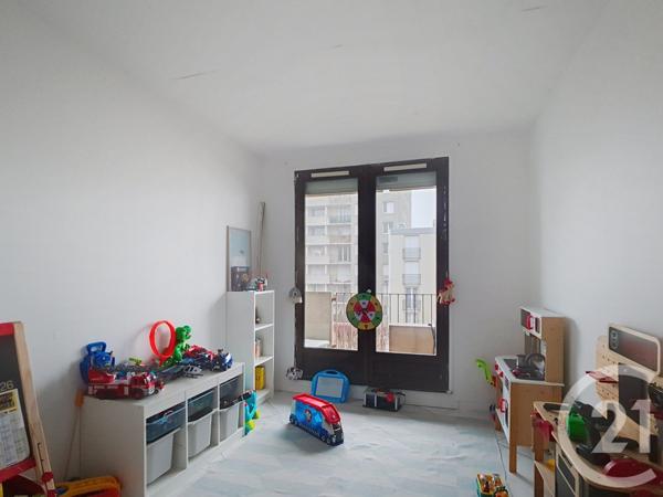 Appartement F4 à vendre  4 pièces - 78,42 m2 CREPY EN VALOIS - 60