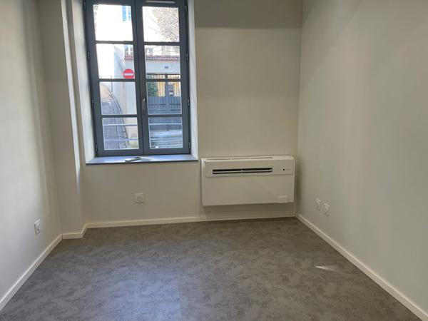 Appartement Nimes 4 pièce(s) 95.48 m2