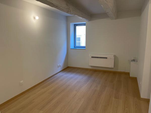 Appartement Nimes 4 pièce(s) 95.48 m2