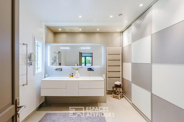 Villa d’architecte bois et brique dans un écrin de nature préservé à Soisy sous Montmorency