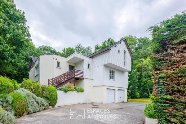 Villa d’architecte bois et brique dans un écrin de nature préservé à Soisy sous Montmorency
