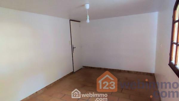 Villas 121 m² à Vernègues 13116