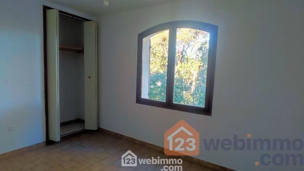 Villas 121 m² à Vernègues 13116