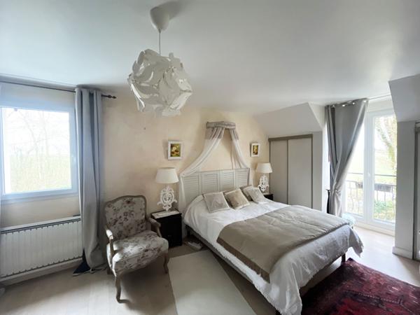 Pavillon familial avec piscine !