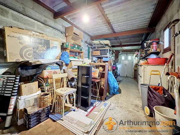 Vente                                                      Maison
                        
                     8 pièces                      160 m2                     à Nanterre
