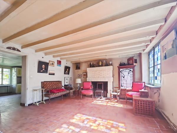 Maison 7 pièces, 160m² + dépendances