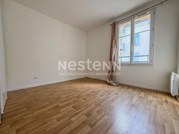Appartement Vaureal 3 pièce(s) 66 m2