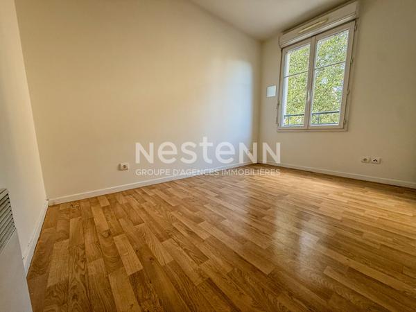 Appartement Vaureal 3 pièce(s) 66 m2