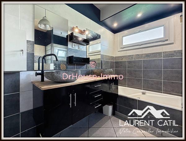 Maison à vendre 6 pièces de 187 m²